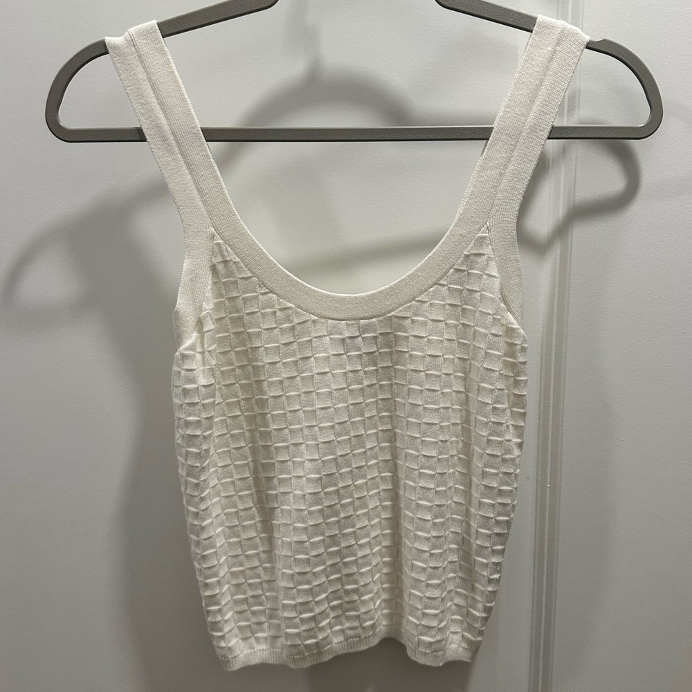 A&F checkered sweater tank